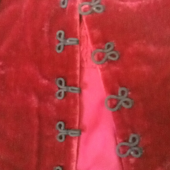 A Happy Camper Bundle of eclectic clothes for the family. - Picture 10 of 16